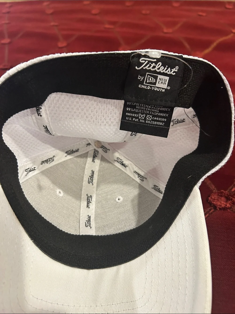 Youth Titleist White Navy Hat Excellent